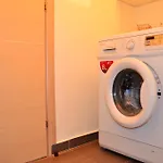 Georgias Apartment Haraki