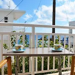 Apartment Georgias *