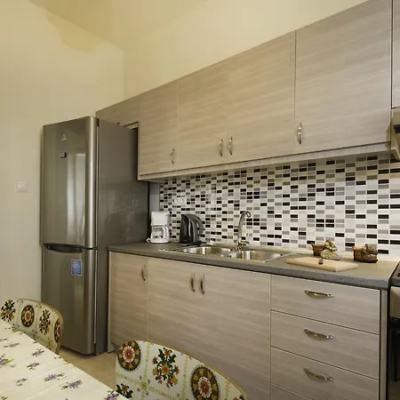 Georgias Χαράκι