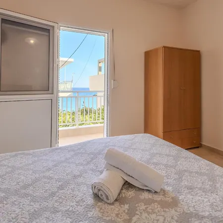 Διαμέρισμα Georgias Χαράκι