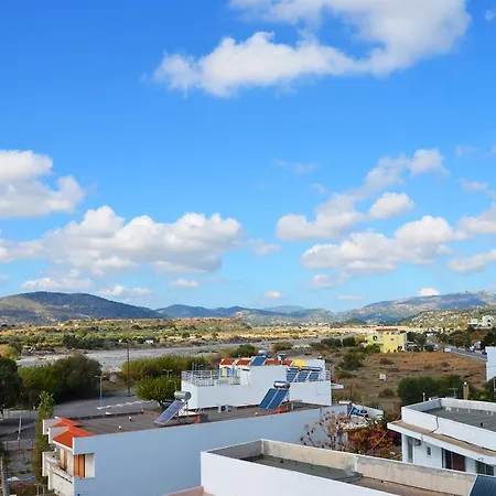 Georgias Apartament Charaki