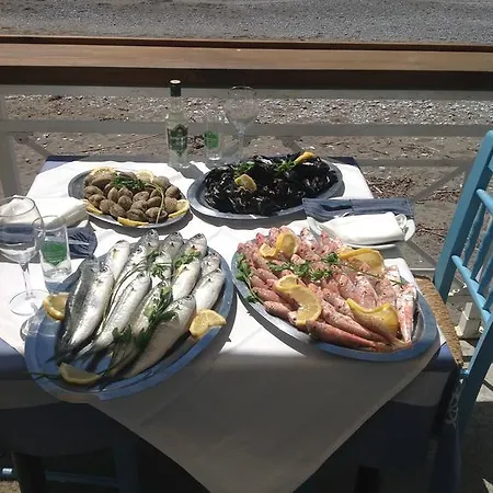 Georgias Apartament Charaki